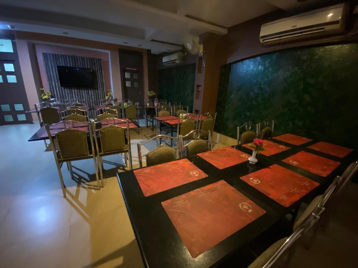 Hotel Shubham Rourkela Exterior photo