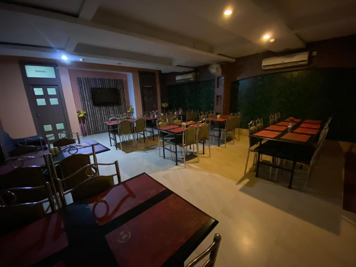 Hotel Shubham Rourkela Exterior photo